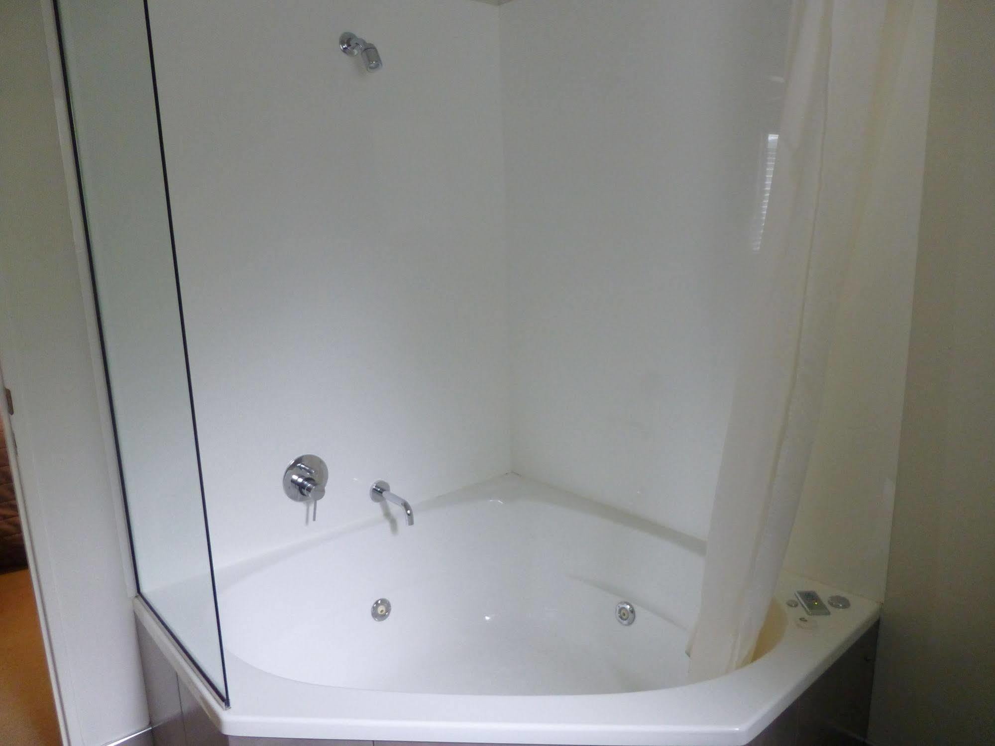 The Park Motel Hawera Ngoại thất bức ảnh