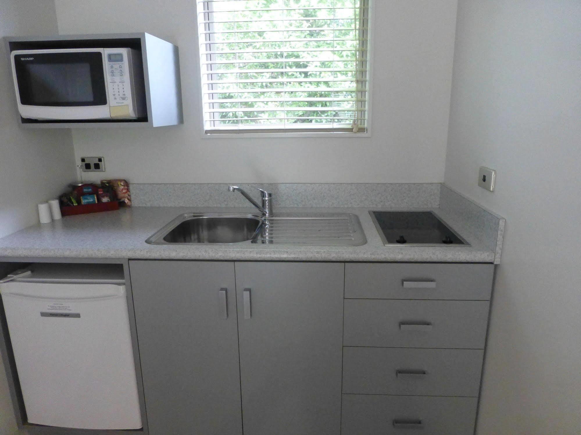 The Park Motel Hawera Ngoại thất bức ảnh