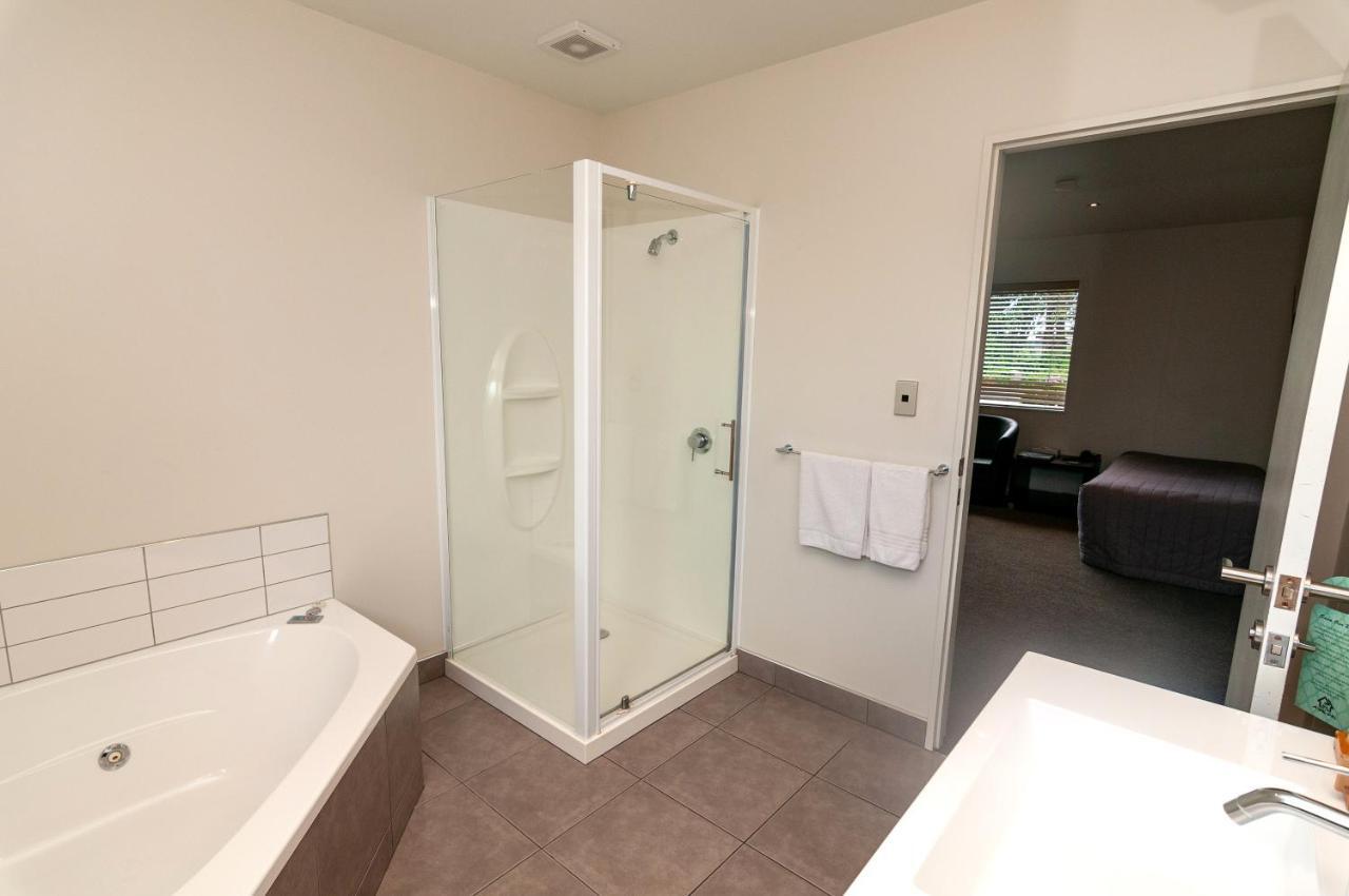 The Park Motel Hawera Ngoại thất bức ảnh