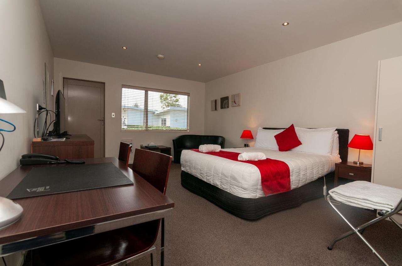 The Park Motel Hawera Ngoại thất bức ảnh