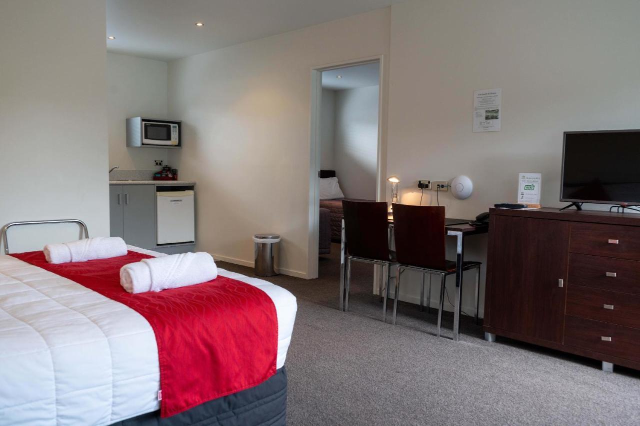 The Park Motel Hawera Ngoại thất bức ảnh